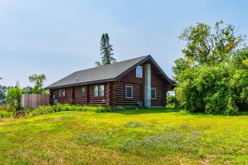 Log Home.jpeg