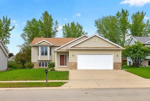 5211 Florence Drive NW, Rochester, MN 55901