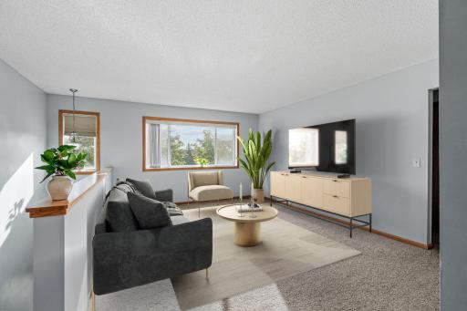 4052 Blakewood Drive, Shakopee, MN 55379