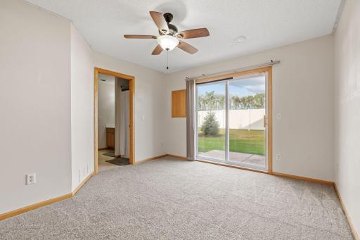 4052 Blakewood Drive, Shakopee, MN 55379