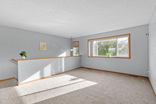 4052 Blakewood Drive, Shakopee, MN 55379