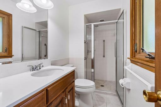 14211 Lennell Drive, Minnetonka, MN 55345