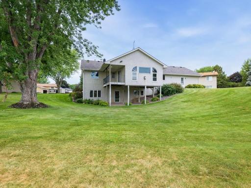 11826 Larabee Circle NE, Albertville, MN 55301