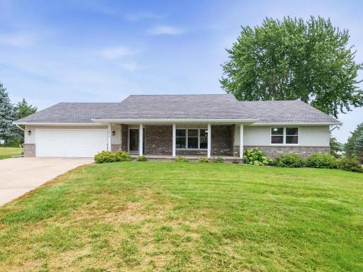 11826 Larabee Circle NE, Albertville, MN 55301