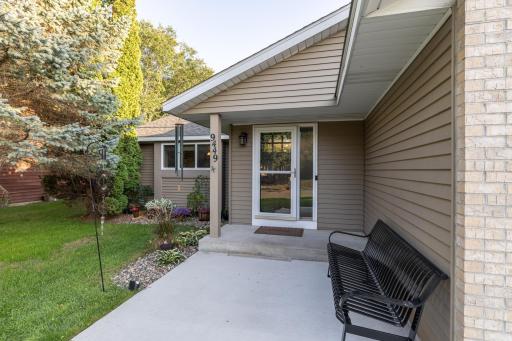 9449 83rd Street S, Cottage Grove, MN 55016