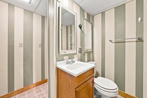 2101 20th Street S, Moorhead, MN 56560