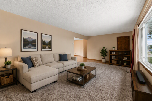 2101 20th Street S, Moorhead, MN 56560