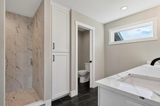 2098 Hagen Lane SW, Rochester, MN 55902