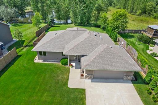 820 Willow Drive, Hutchinson, MN 55350