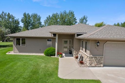 820 Willow Drive, Hutchinson, MN 55350