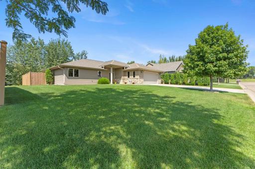 820 Willow Drive, Hutchinson, MN 55350