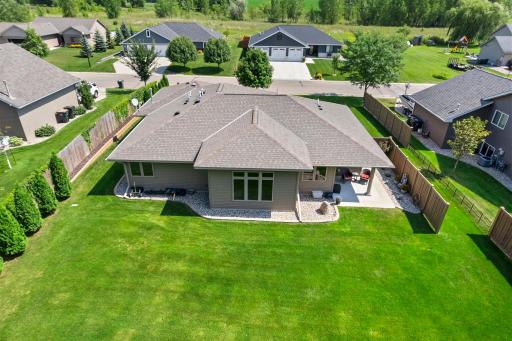 820 Willow Drive, Hutchinson, MN 55350