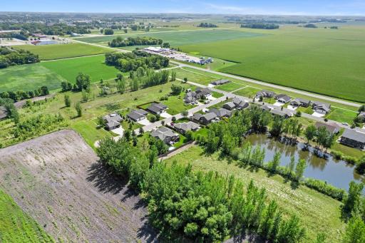 820 Willow Drive, Hutchinson, MN 55350