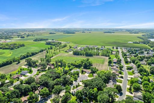 820 Willow Drive, Hutchinson, MN 55350
