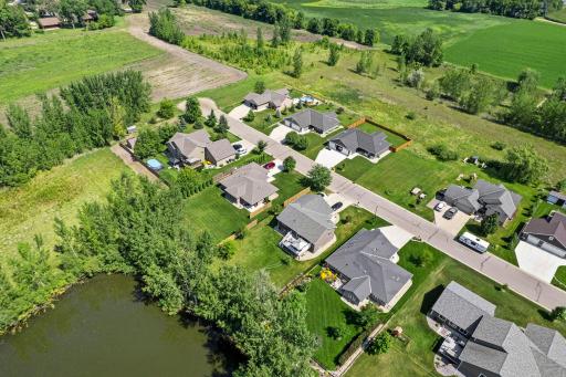 820 Willow Drive, Hutchinson, MN 55350