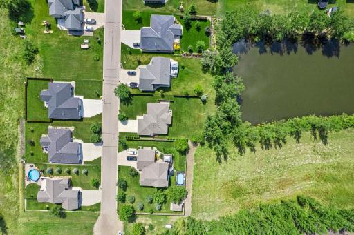 820 Willow Drive, Hutchinson, MN 55350