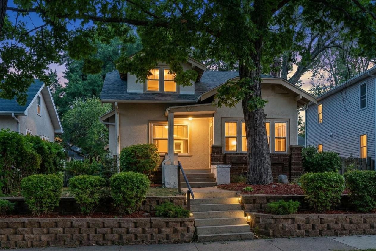 Property photo for 2323 Ilion Avenue N, Minneapolis, MN 55411