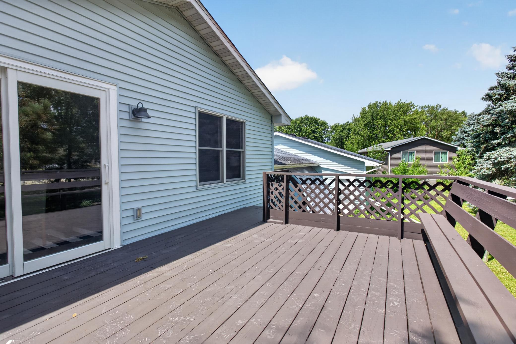 Oversized Deck