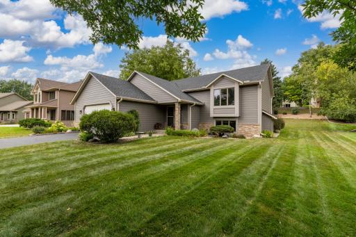 Photo for 1123 Ridge Bluff Drive, Chaska, MN 55318 - listing #7131676 Lovingly cared for, fashionably updated, and meticulously maintained by the same owners for more than 30 years, this exceptional home offers the perfect blend of comfort, style, and functionality