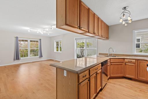 818 24th Avenue NE, Minneapolis, MN 55418