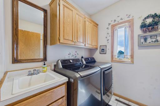 New Washer & Dryer are convenient on the main floor