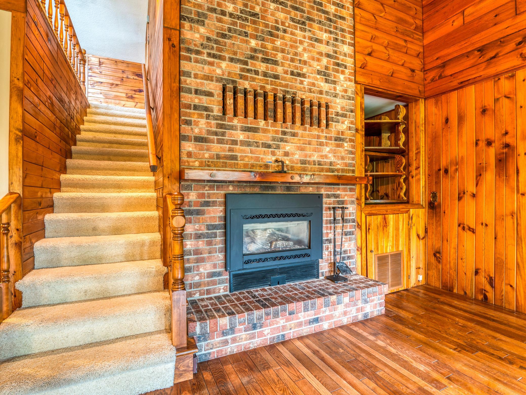 Fireplace.jpg