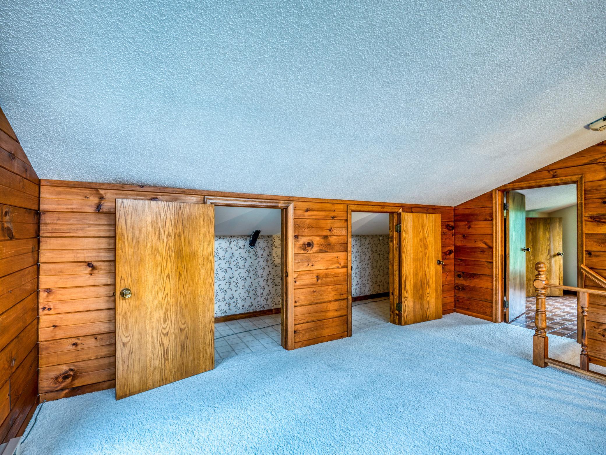 Upper Level Storage.jpg