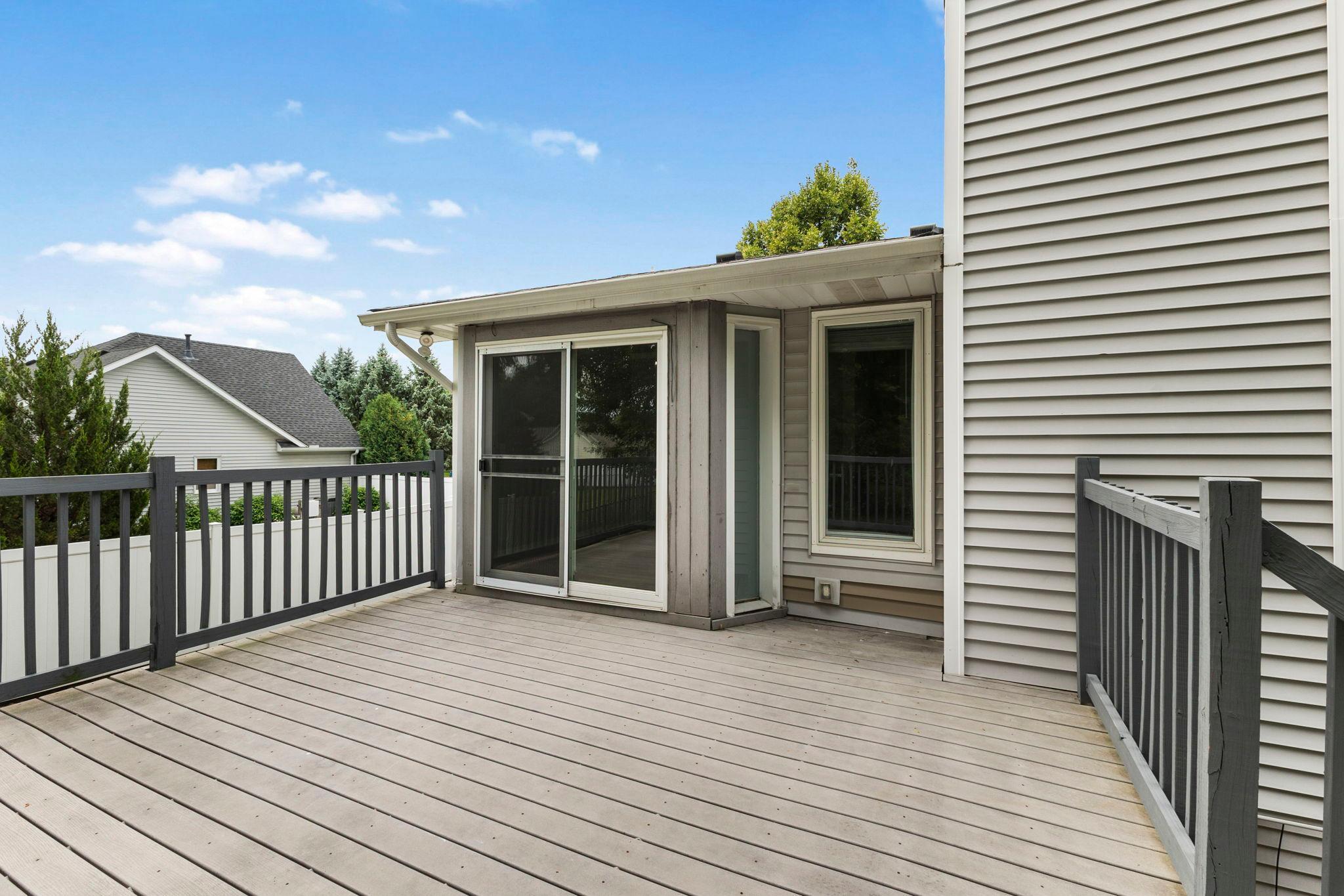 66-web-or-mls-4840 Evergreen Ln N-74.jpg