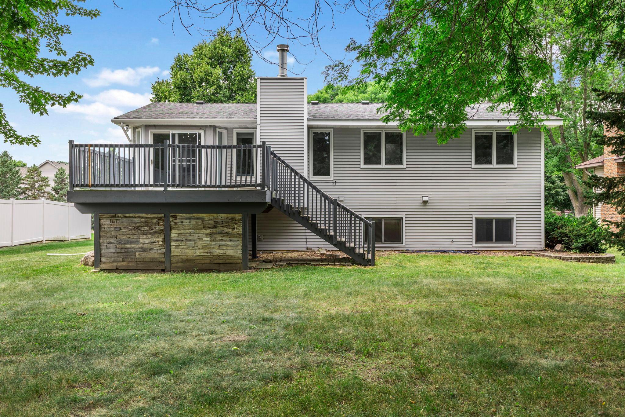 68-web-or-mls-4840 Evergreen Ln N-39.jpg