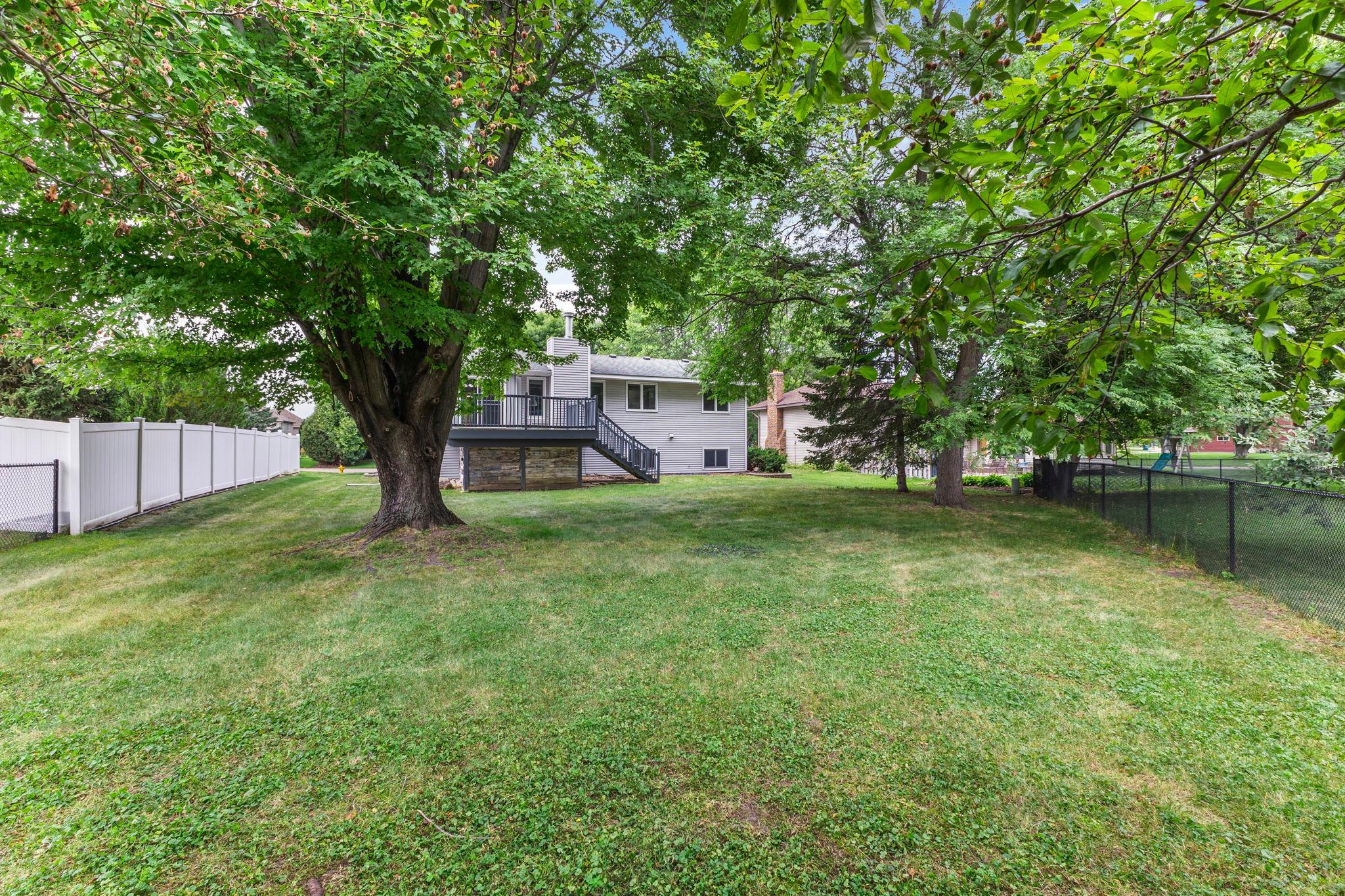 67-web-or-mls-4840 Evergreen Ln N-34.jpg