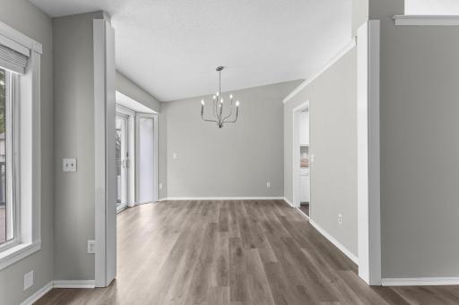 22-web-or-mls-4840 Evergreen Ln N-109.jpg