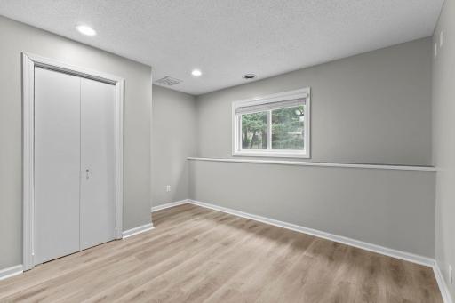 53-web-or-mls-4840 Evergreen Ln N-284.jpg