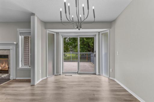 24-web-or-mls-4840 Evergreen Ln N-119.jpg