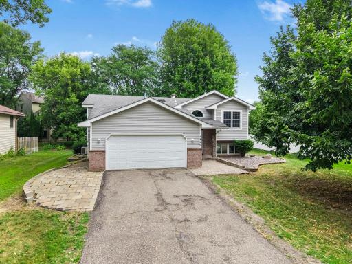 4840 Evergreen Lane N, Plymouth, MN 55442