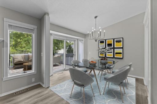 23-web-or-mls-4840 Evergreen Ln N-114 (VS).jpg