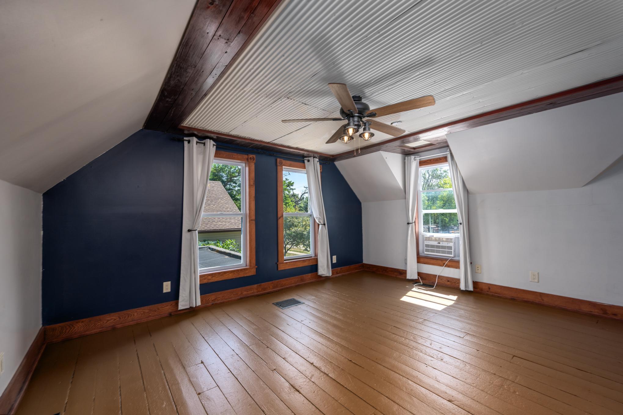JML_2914-HDR-Edit.jpg