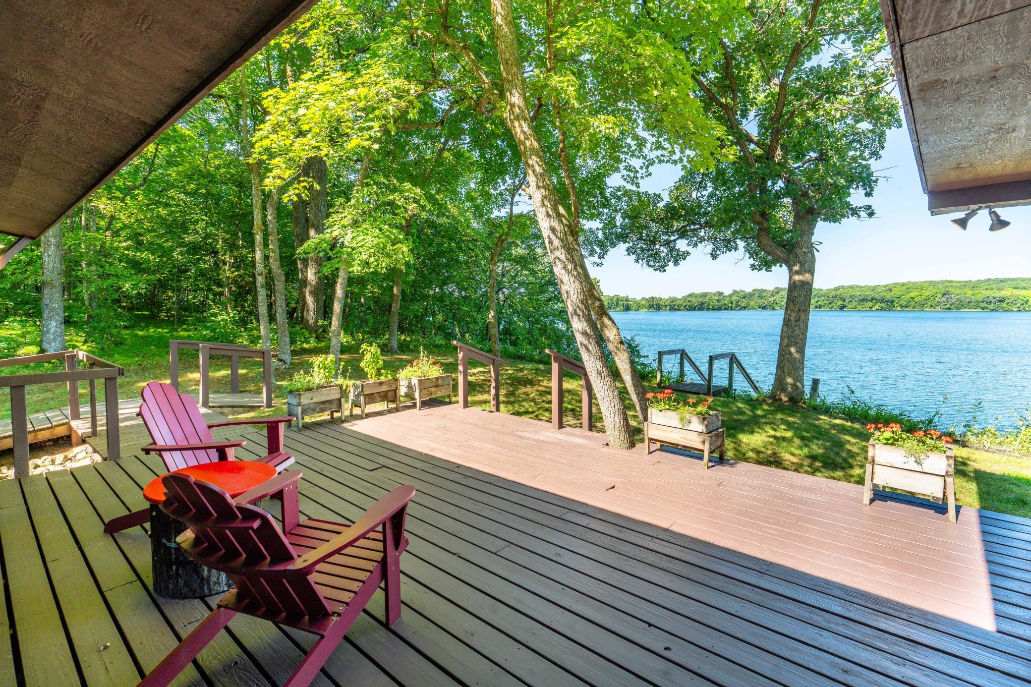 Large unobscured view of the lake from the large freshly painted deck
