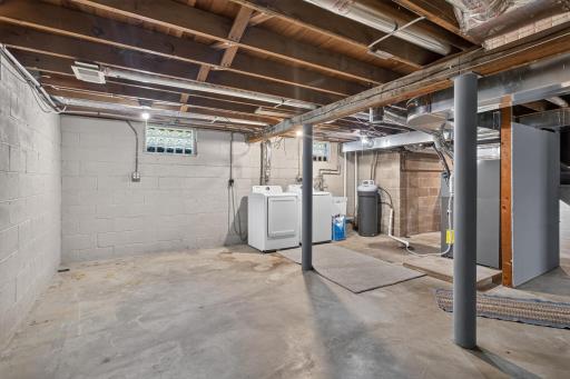 Laundry/utility room