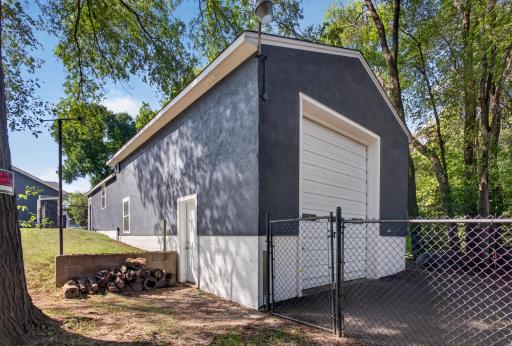 Detached garage over sized entrance