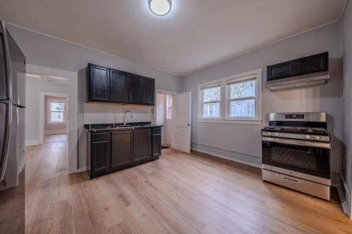 2400 Emerson Avenue N, Minneapolis, MN 55411