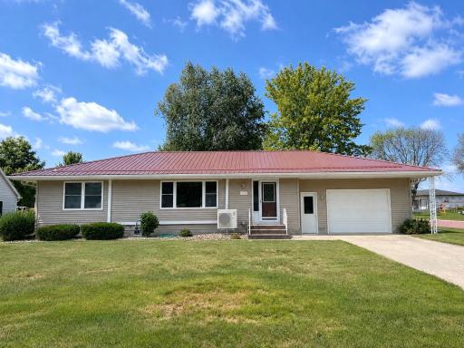 404 S Paffrath Avenue, Springfield, MN 56087