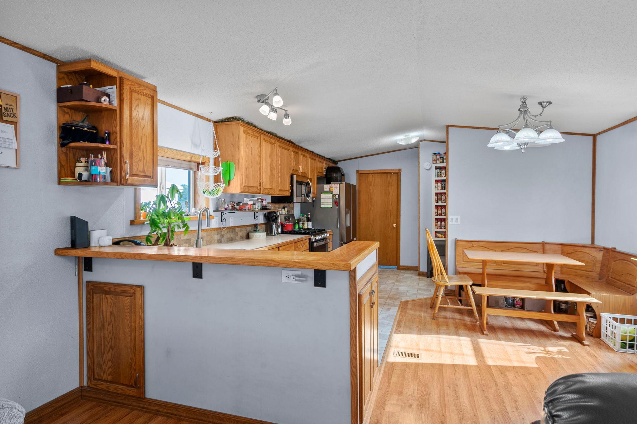 29-web-or-mls-12325 Johnson Memorial Dr-50.jpg