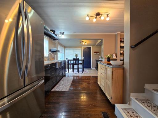 301 6th Street SW, Little Falls, MN 56345