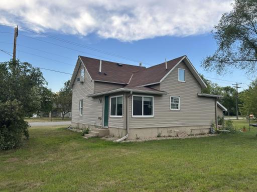 301 6th Street SW, Little Falls, MN 56345