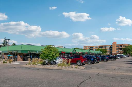 A nearby Cub Foods provides full-service grocery shopping, while gas and convenience stores along Nicollet make quick errands particularly easy