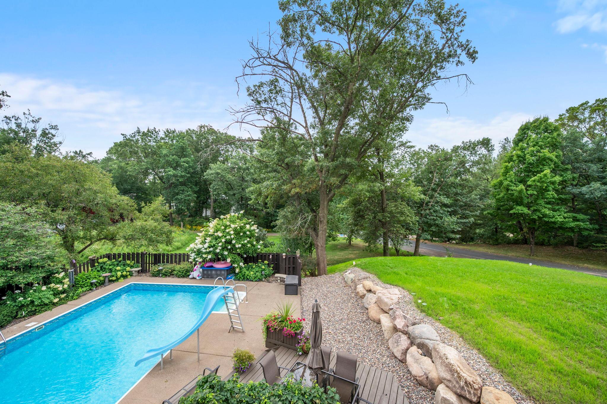 110-web-or-mls-2415 Lisbon Ave N-14.jpg