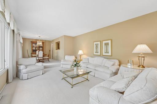 9632 Oxborough Road, Bloomington, MN 55437