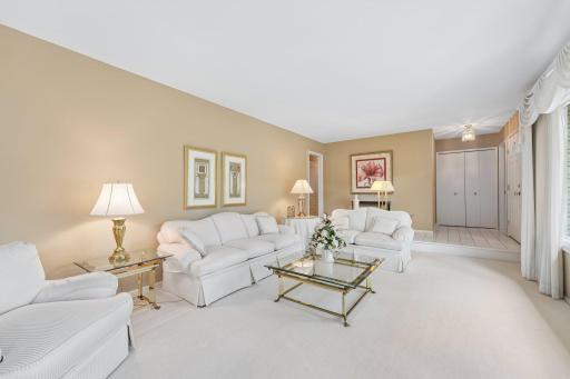 9632 Oxborough Road, Bloomington, MN 55437