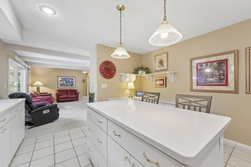 9632 Oxborough Road, Bloomington, MN 55437