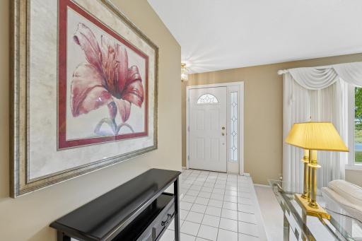 9632 Oxborough Road, Bloomington, MN 55437